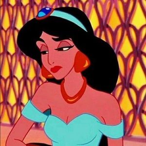 Meet your Posher, Jasmine